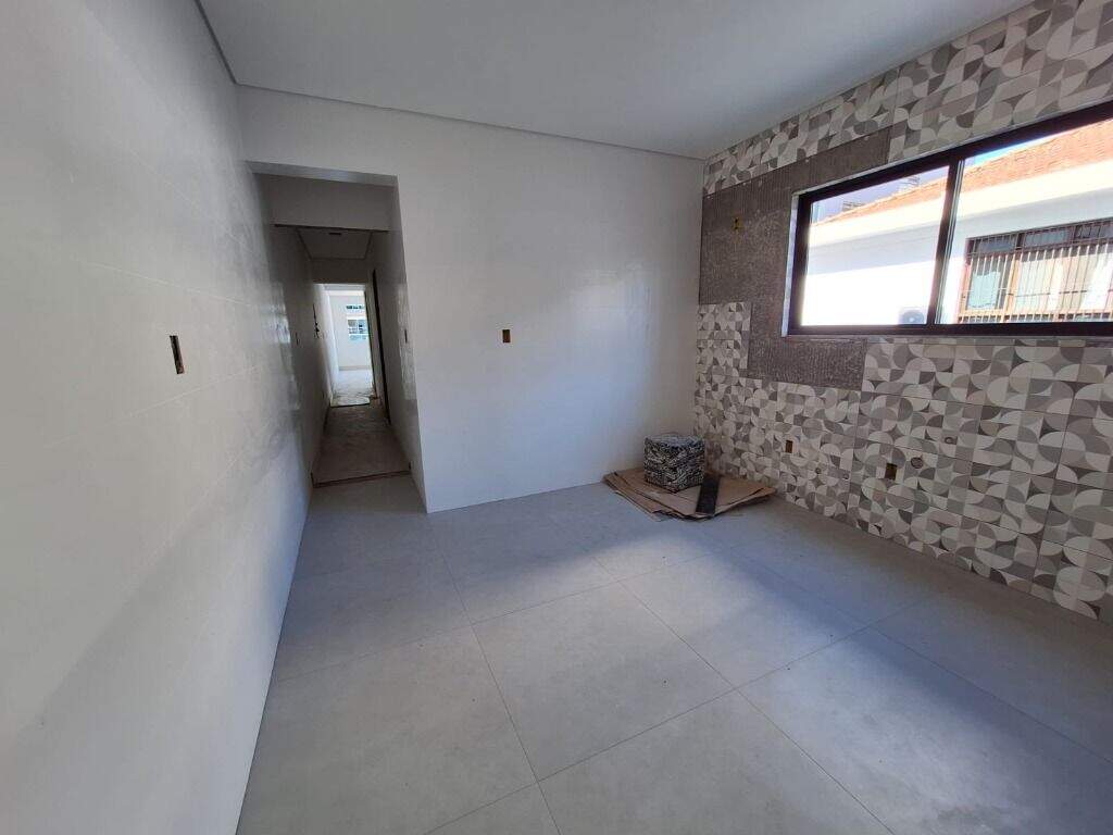 Casa à venda no Ponta da Praia: 