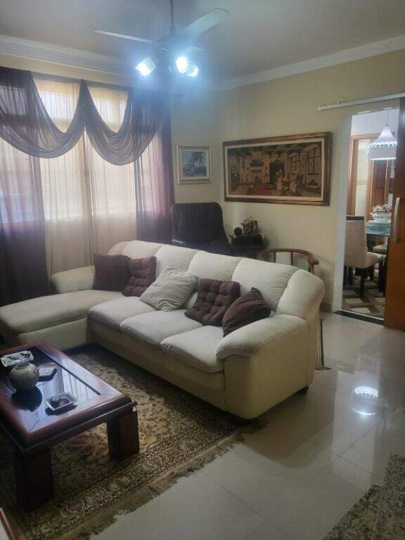 Casa à venda no Boqueirão: 