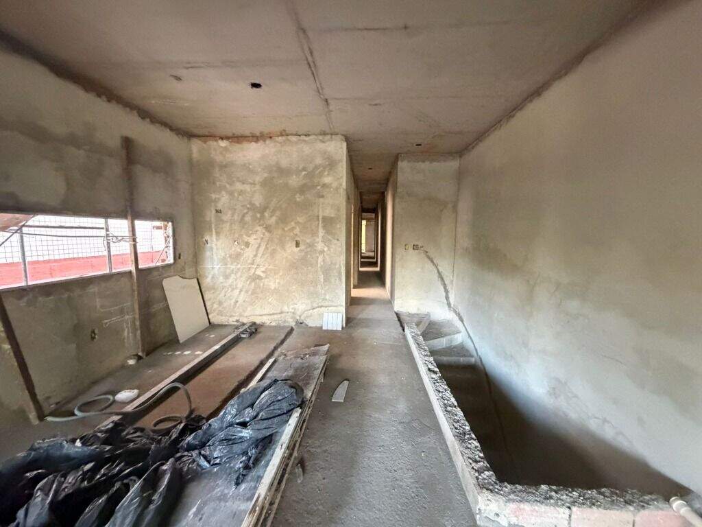 Casa à venda no Ponta da Praia: cozinha com ilha