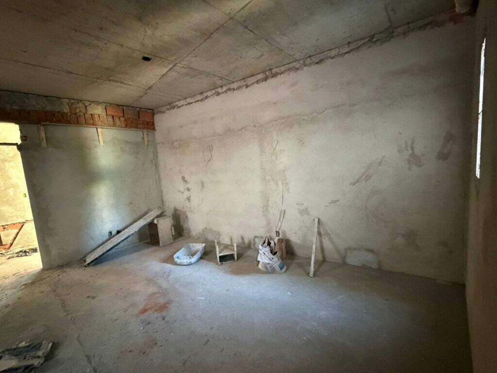 Casa à venda no Ponta da Praia: 