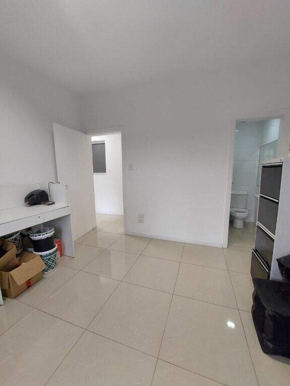 Conjunto à venda no Centro: 