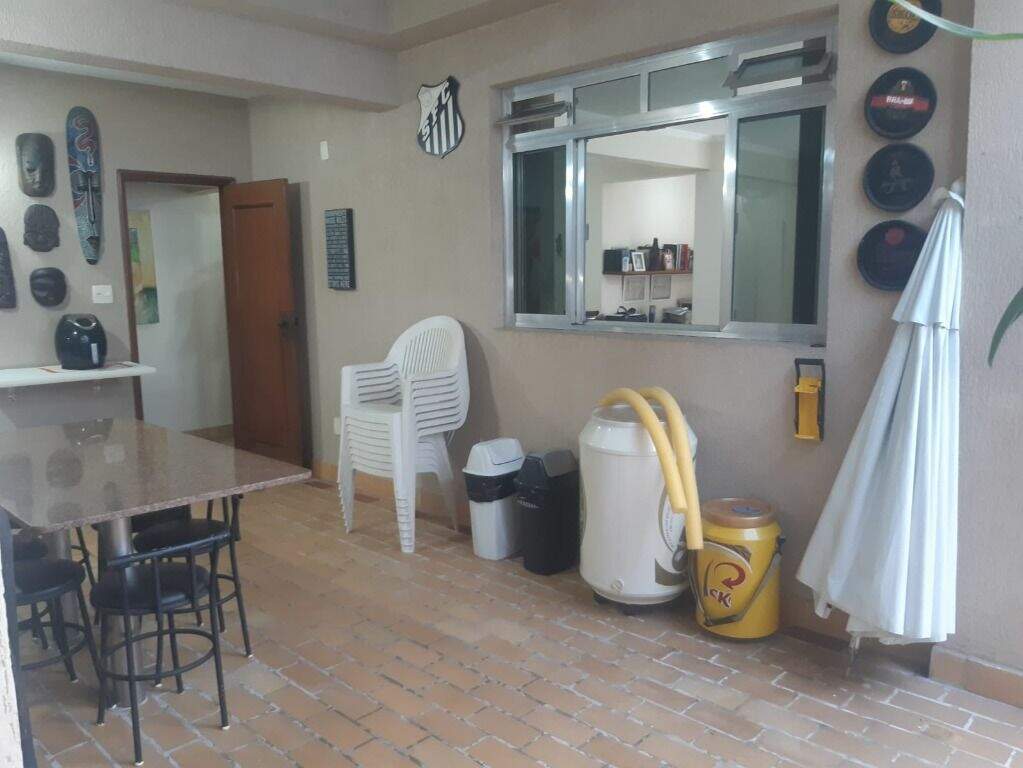 Cobertura à venda no Ponta da Praia: 