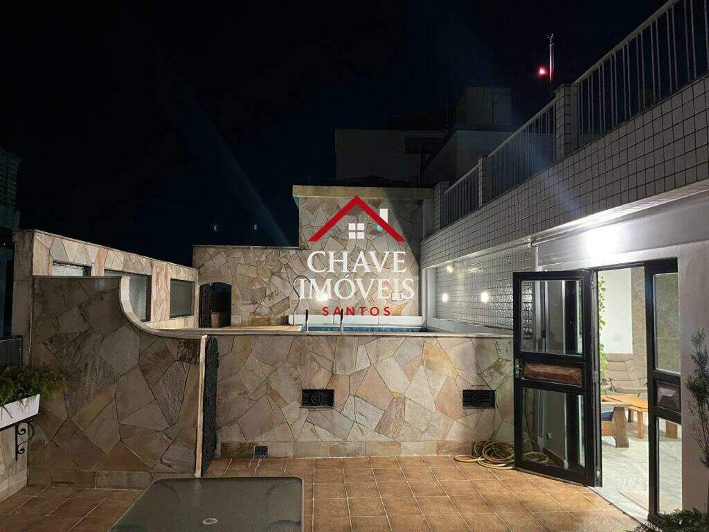 Cobertura à venda no Ponta da Praia: 