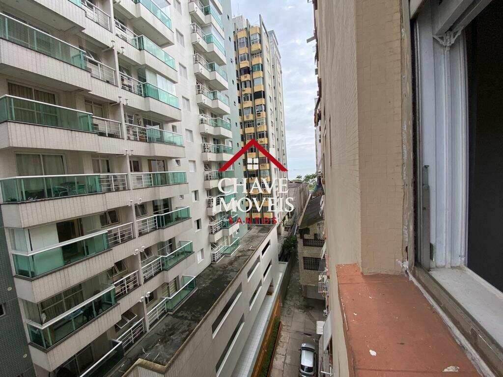 Kitnet para aluguel no Embaré: 