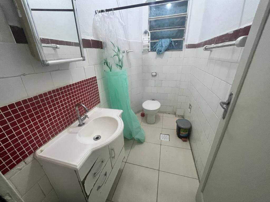 Kitnet à venda no Pompéia: 