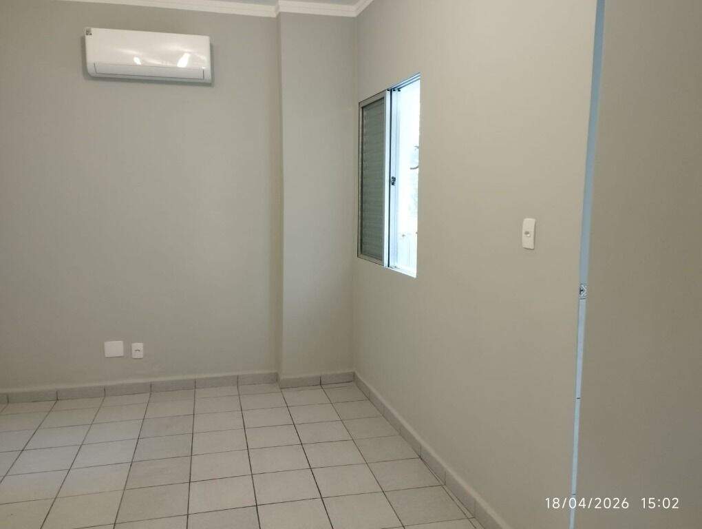 Kitnet à venda no Boqueirão: 