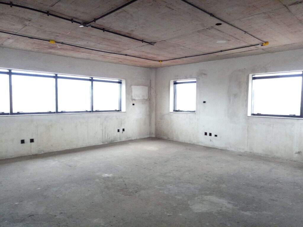 Sala à venda no Boqueirão: 