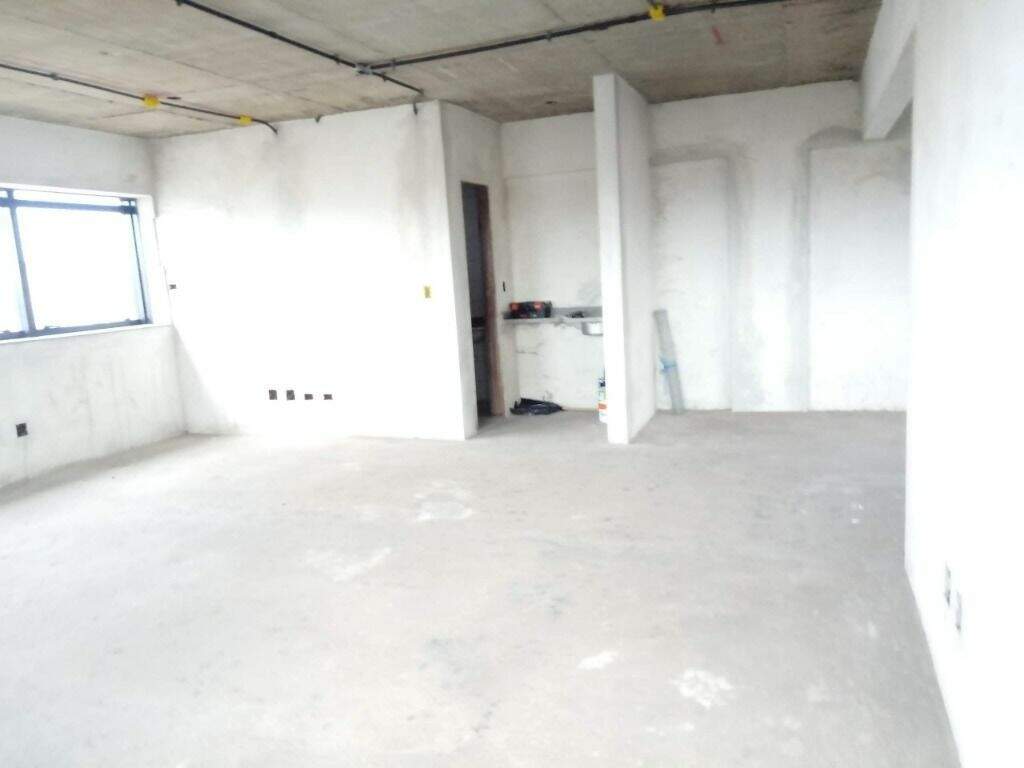 Sala à venda no Boqueirão: 