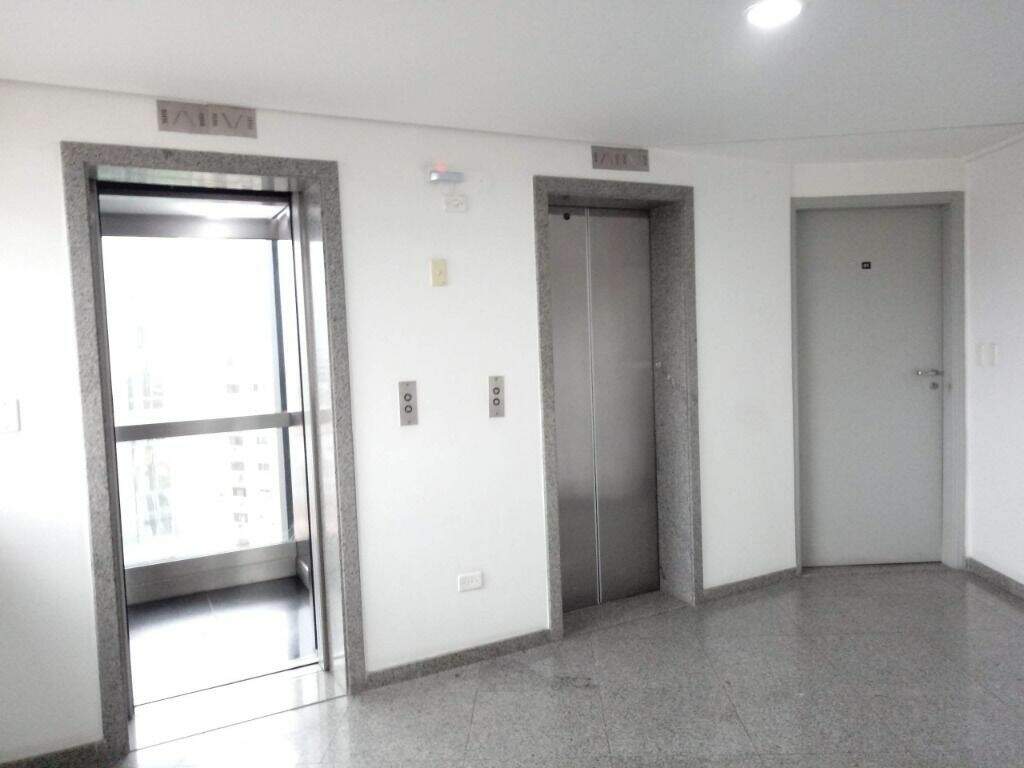Sala à venda no Boqueirão: 