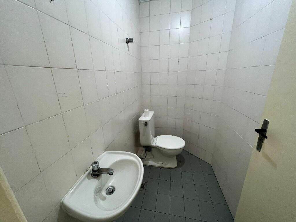 Sala à venda no Boqueirão: 