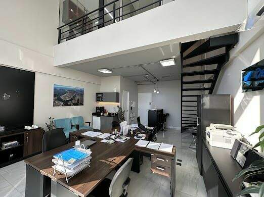 Sala à venda no Centro: 