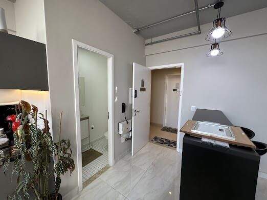 Sala à venda no Centro: 