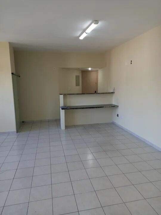 Sala à venda no Vila Matias: 