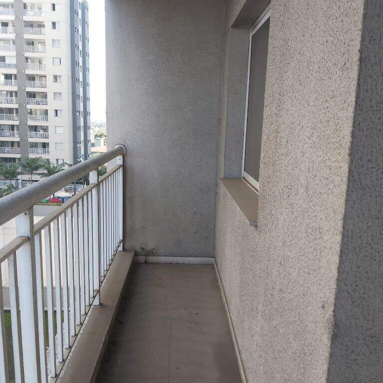 Sala à venda no Vila Matias: 