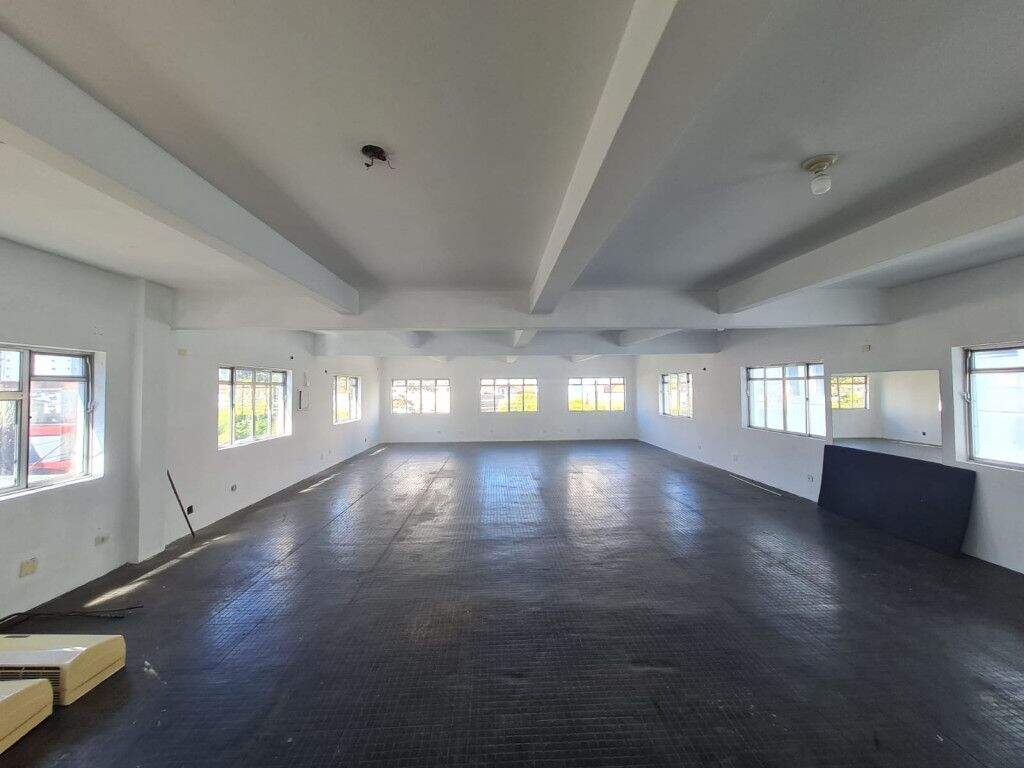 Sala à venda no Boqueirão: 