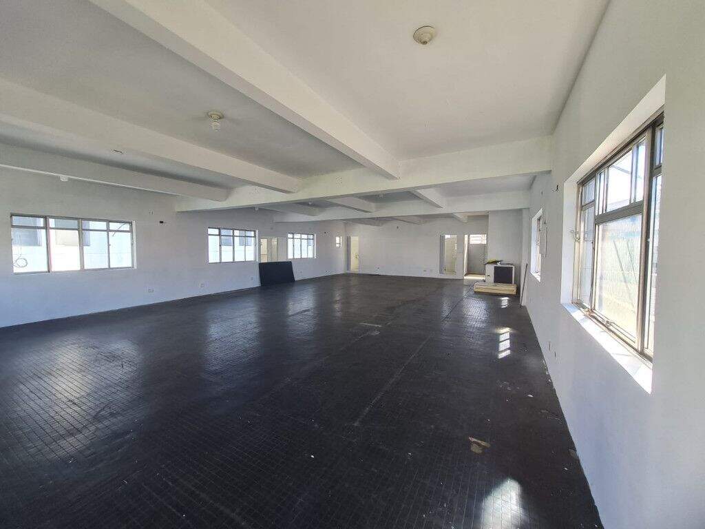 Sala à venda no Boqueirão: 