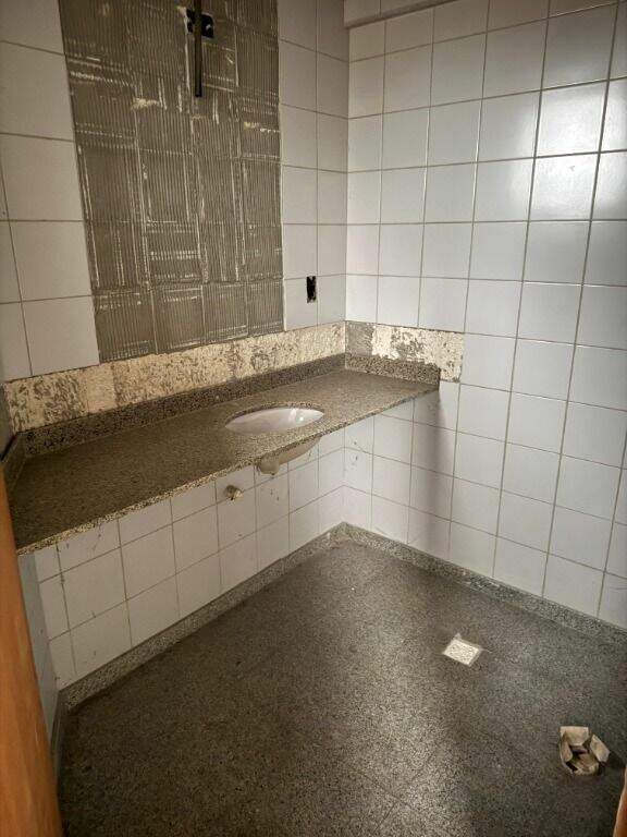 Sala à venda no Boqueirão: 