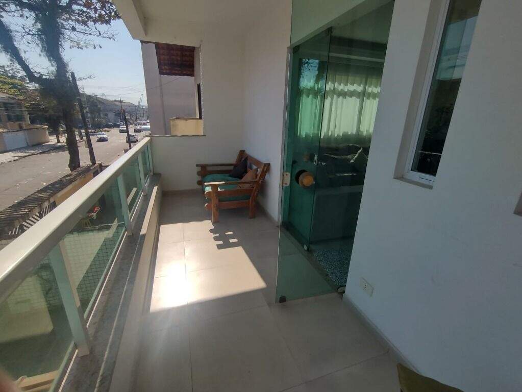 Sobrado à venda no Estuário: 
