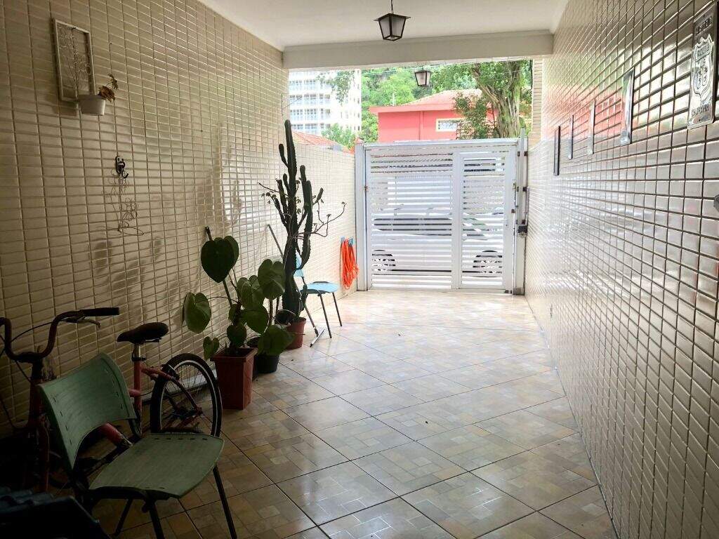 Sobrado à venda no Marapé: 