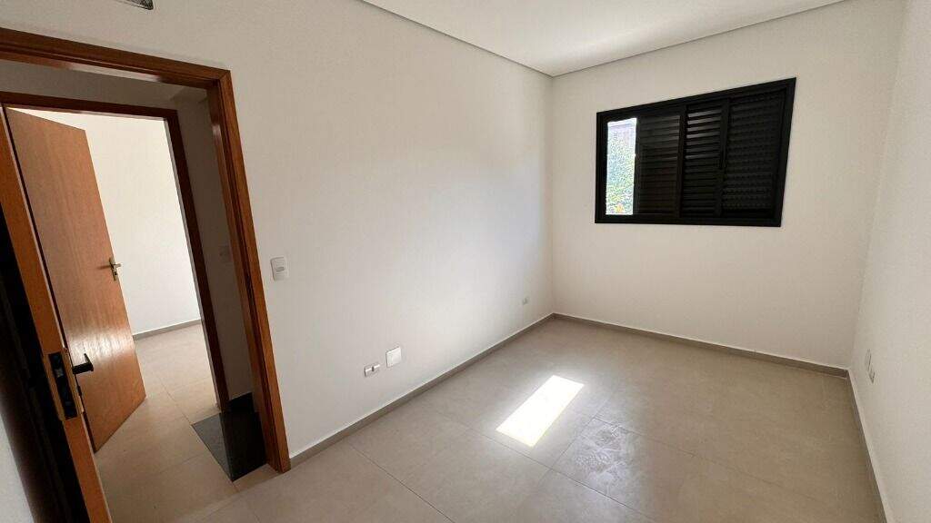 Sobrado à venda no Aparecida: 