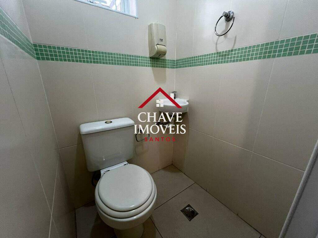 Sobrado para aluguel no Embaré: 