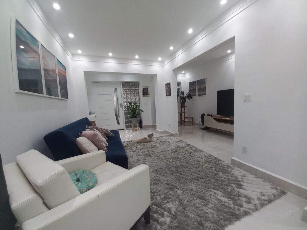 Sobrado à venda no Embaré: 