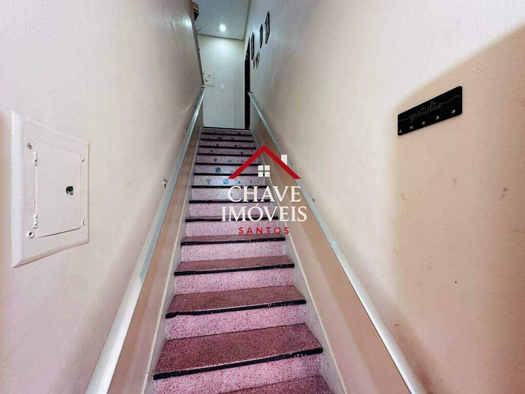 Sobrado à venda no Marapé: 