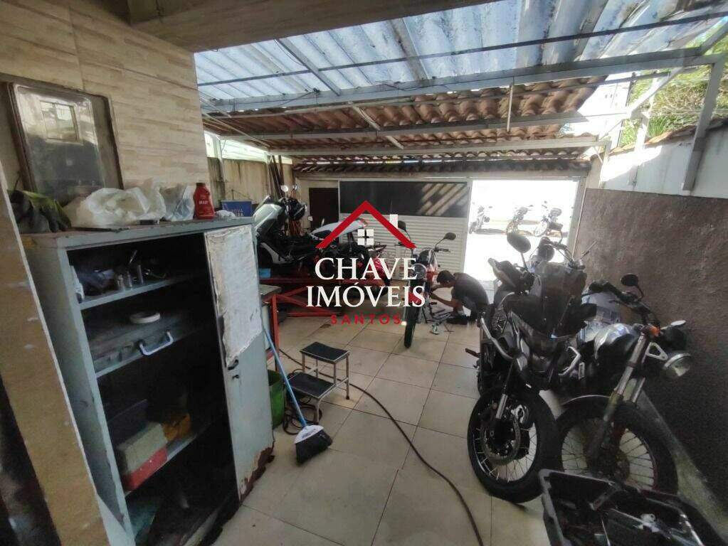 Sobrado à venda no Aparecida: 