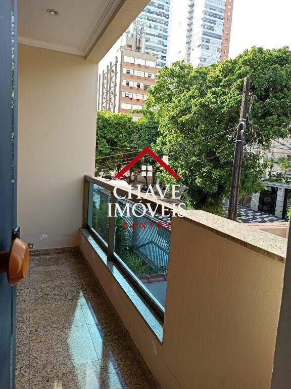 Sobrado para aluguel no Embaré: 