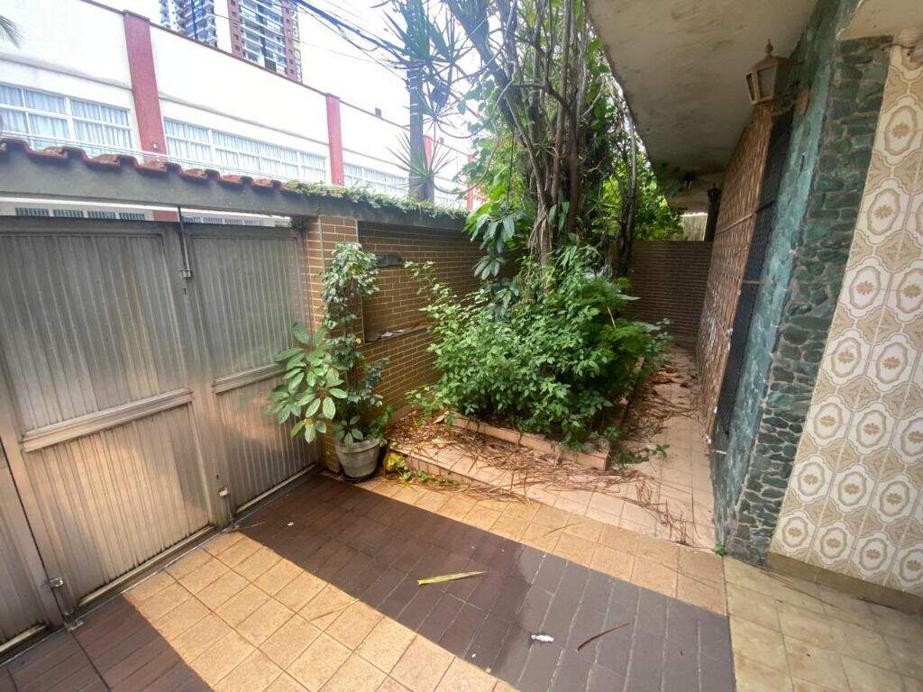 Sobrado à venda no Aparecida: 