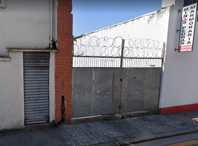 Terreno à venda no Centro: 