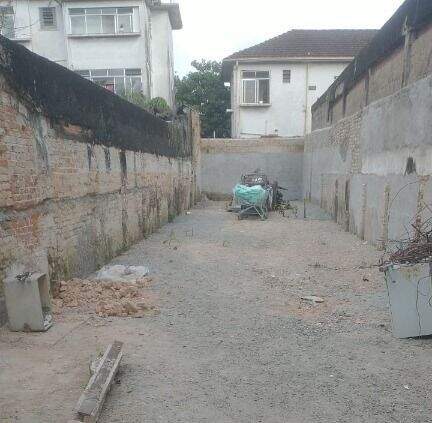 Terreno à venda no Vila Matias: 
