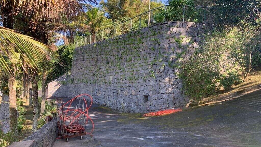 Terreno à venda no Morro Santa Terezinha: 