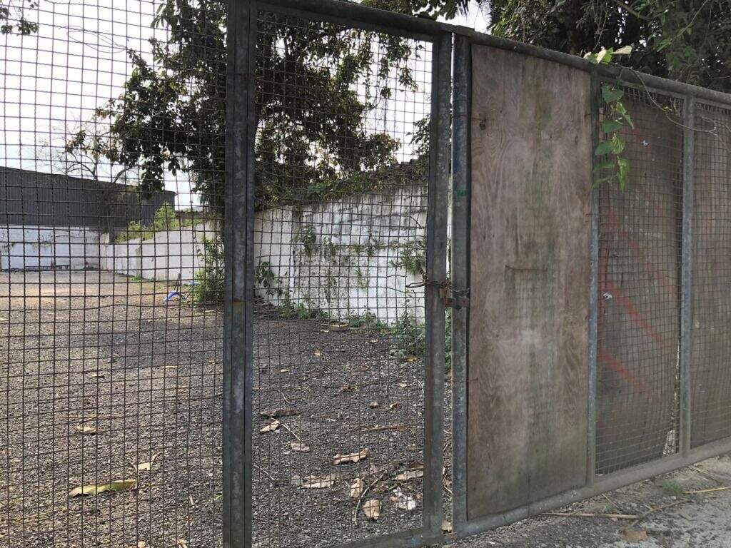 Terreno à venda no Macuco: 