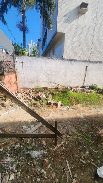 Terreno à venda no Campo Grande: 
