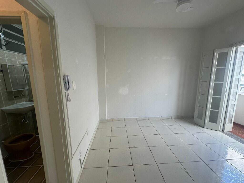 Apartamento à venda no Embaré: 