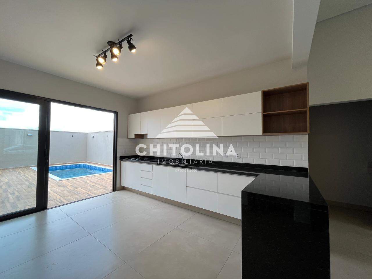 Casa em condomínio à venda no Golden Ville: 