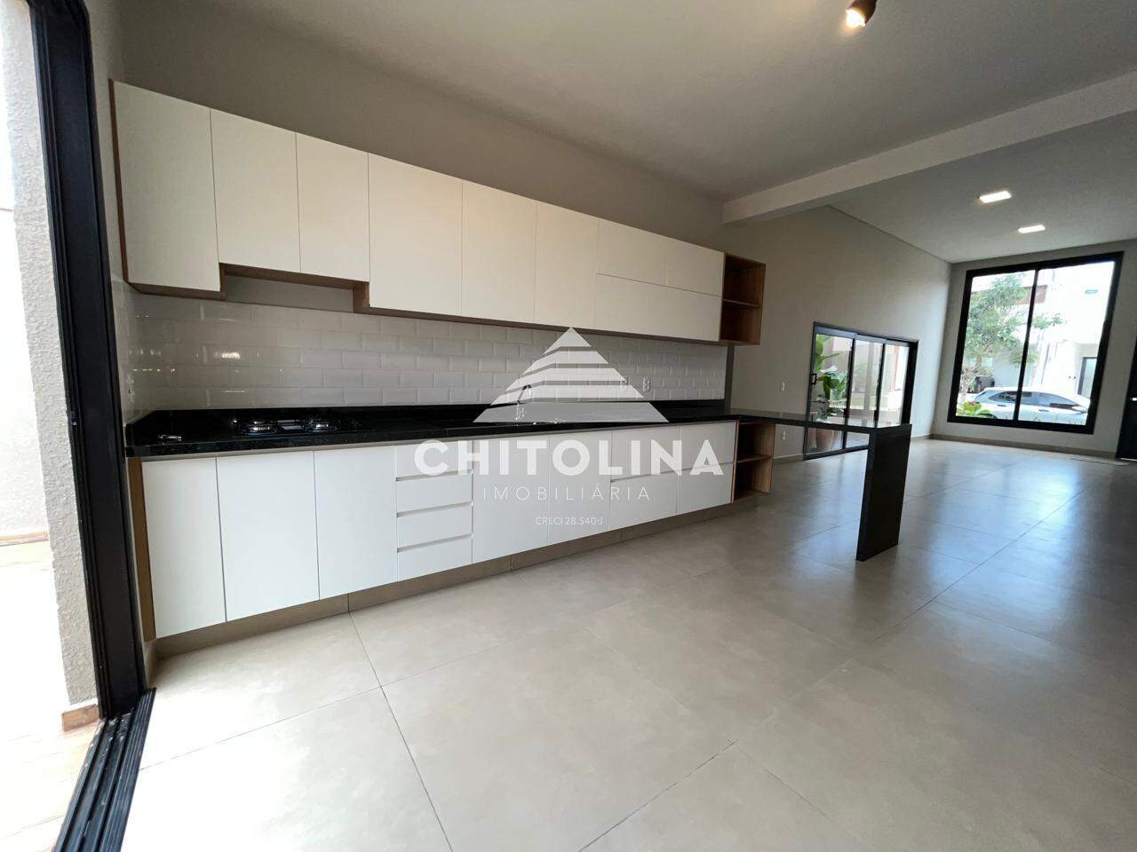 Casa em condomínio à venda no Golden Ville: 