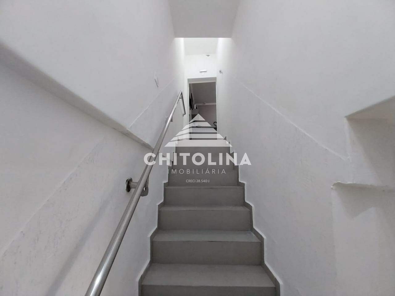 Casa comercial à venda no Centro: 