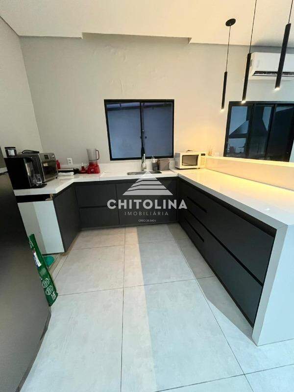 Casa à venda no Recanto dos Pinheiros: 