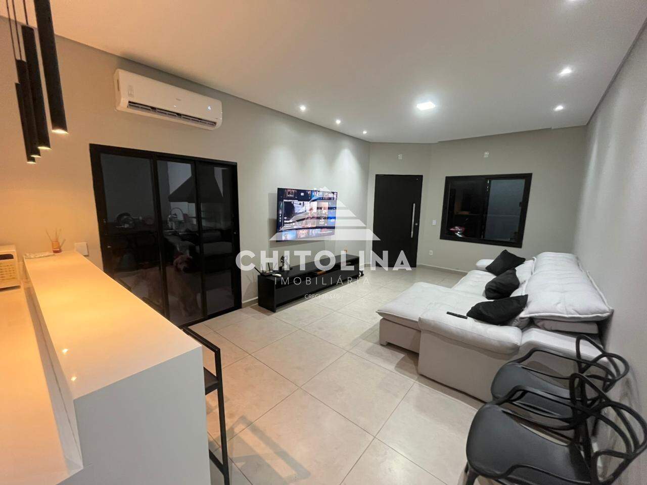 Casa à venda no Recanto dos Pinheiros: 