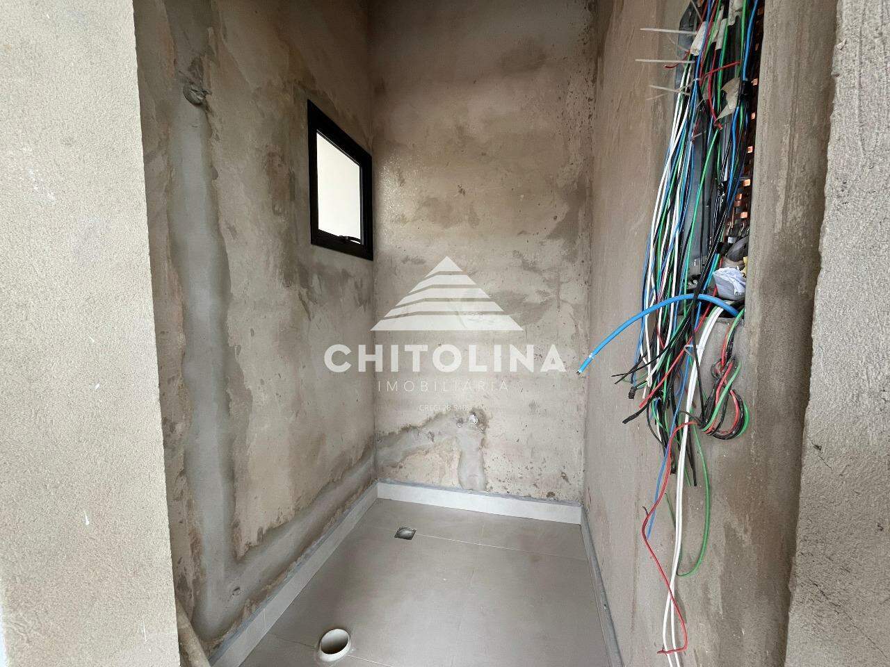 Casa em condomínio à venda no Golden Ville: 