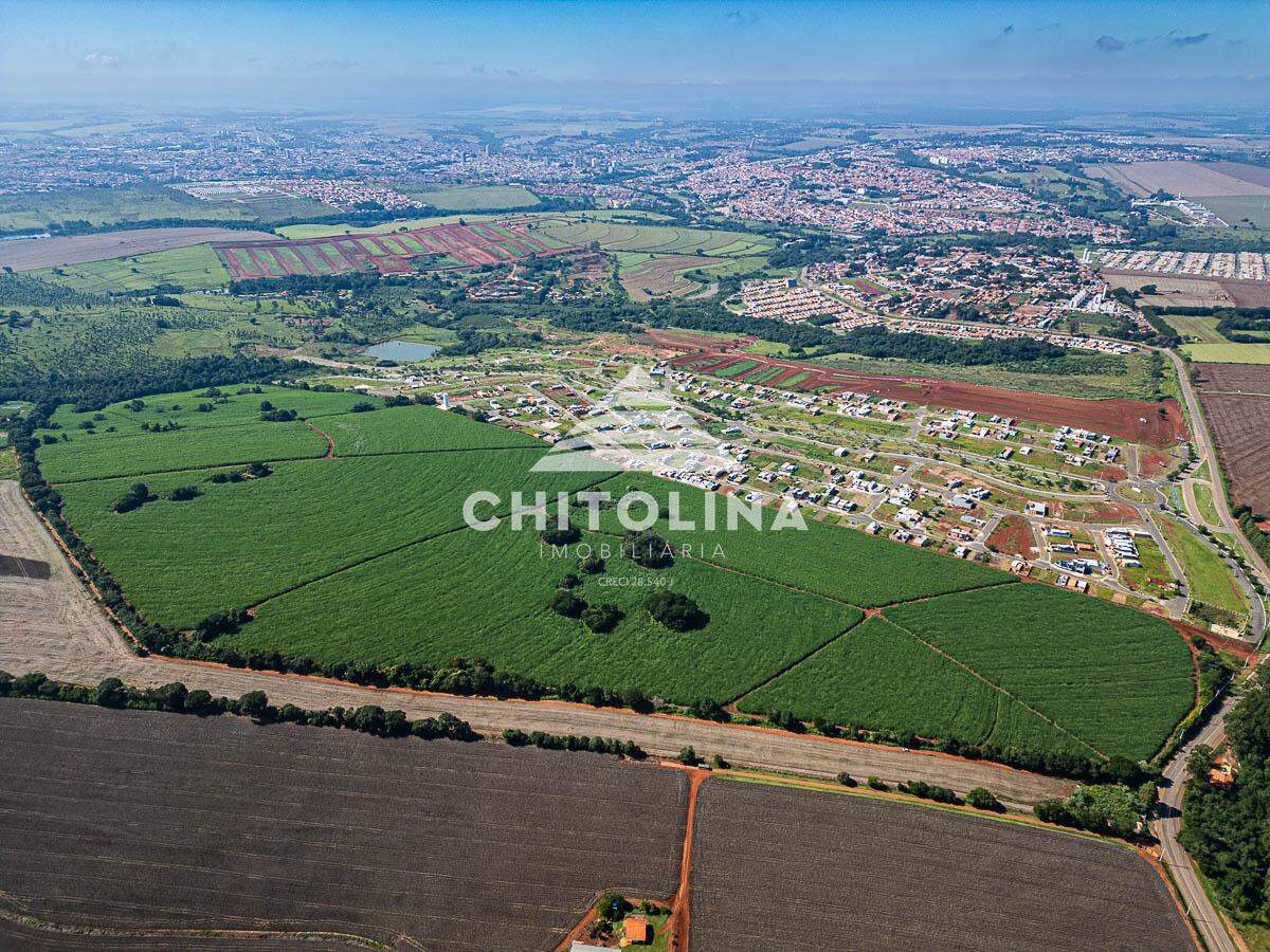 Área à venda no Vila Mazzei: 