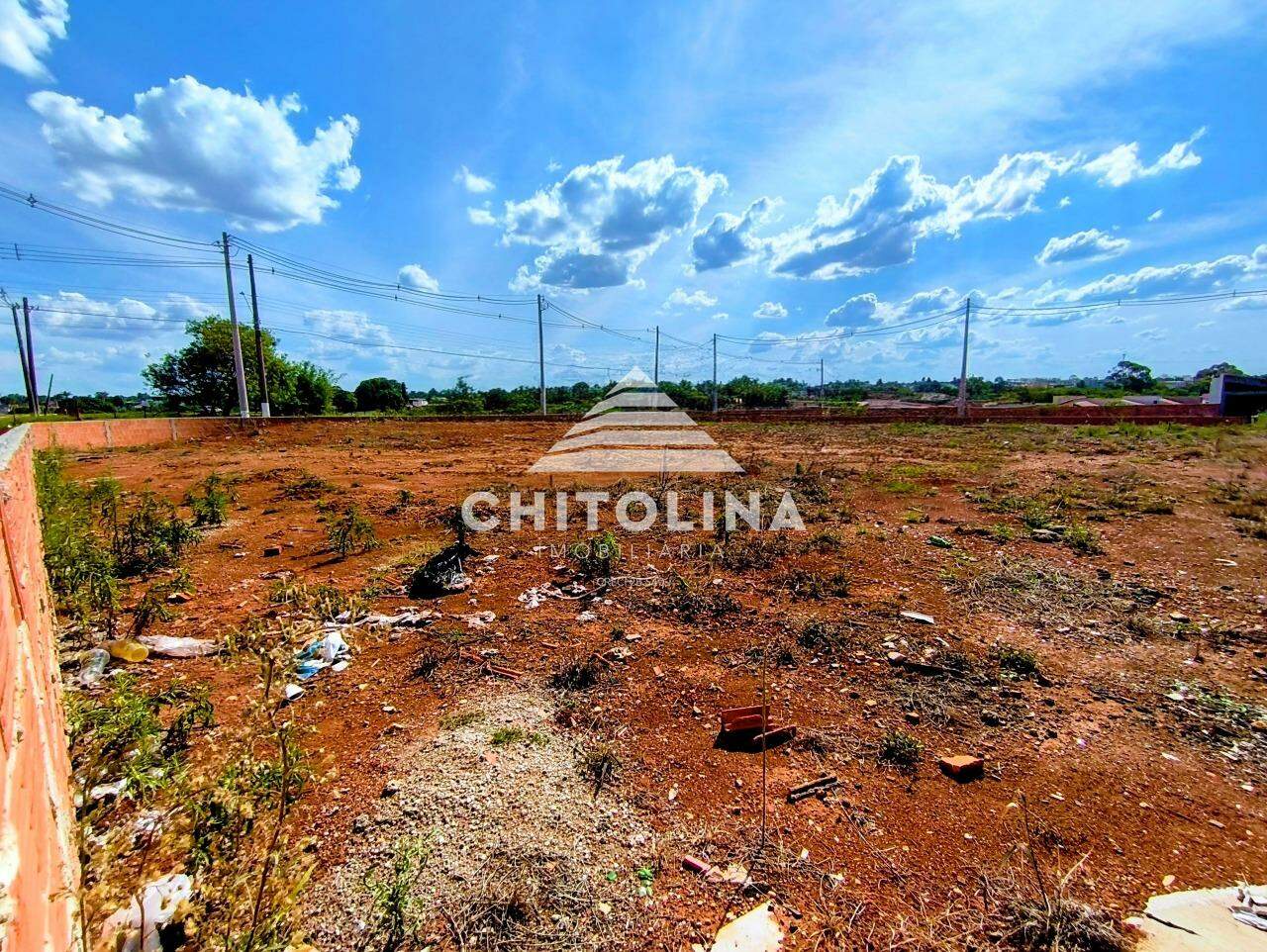 Terreno à venda no Vila Carolina: 