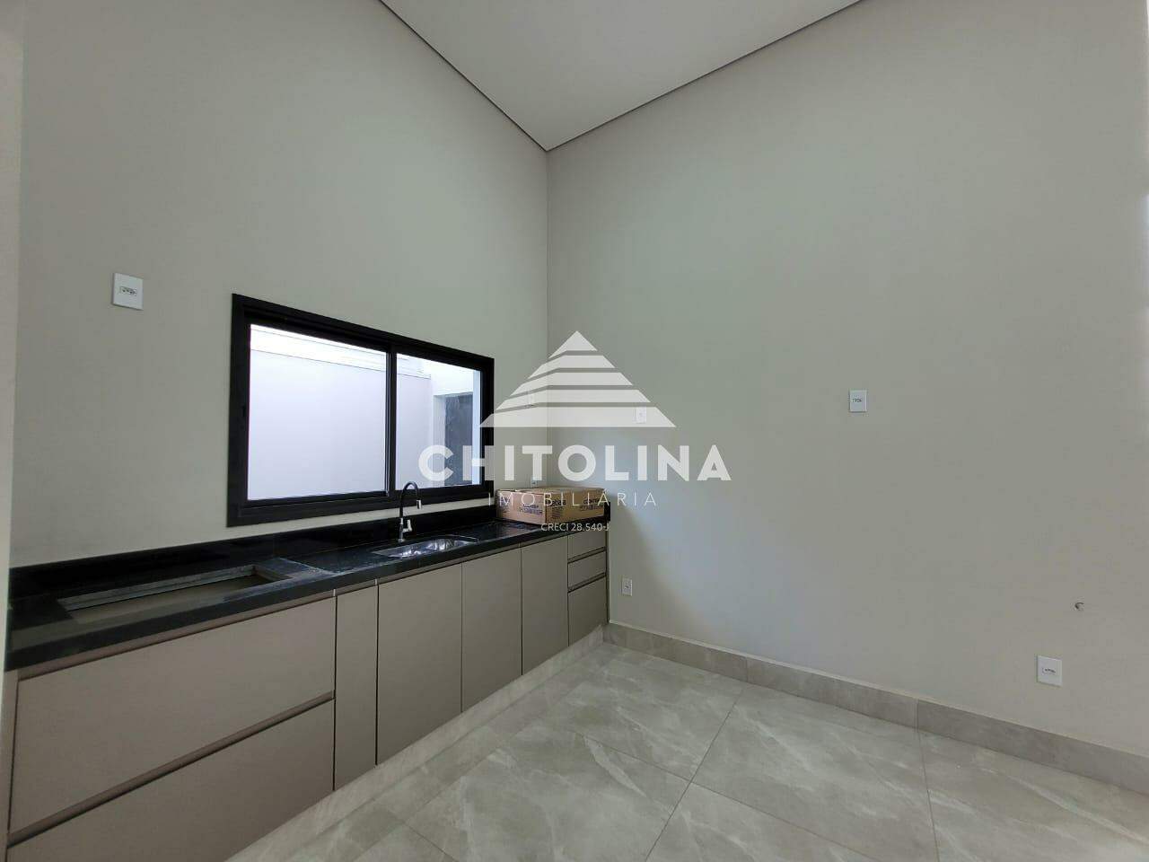 Casa à venda no Residencial Tivolli : 