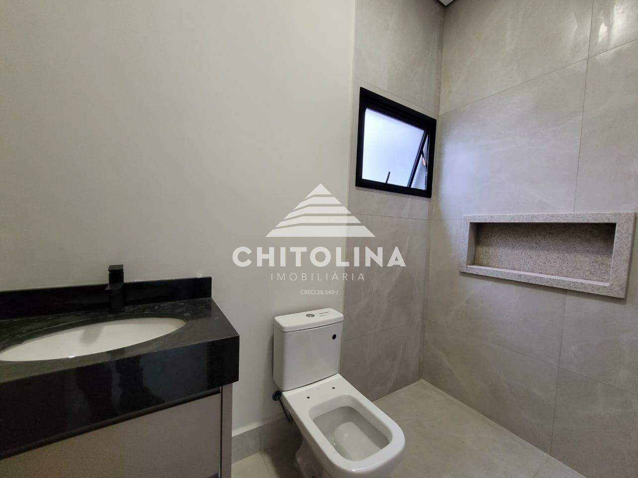 Casa à venda no Residencial Tivolli : 