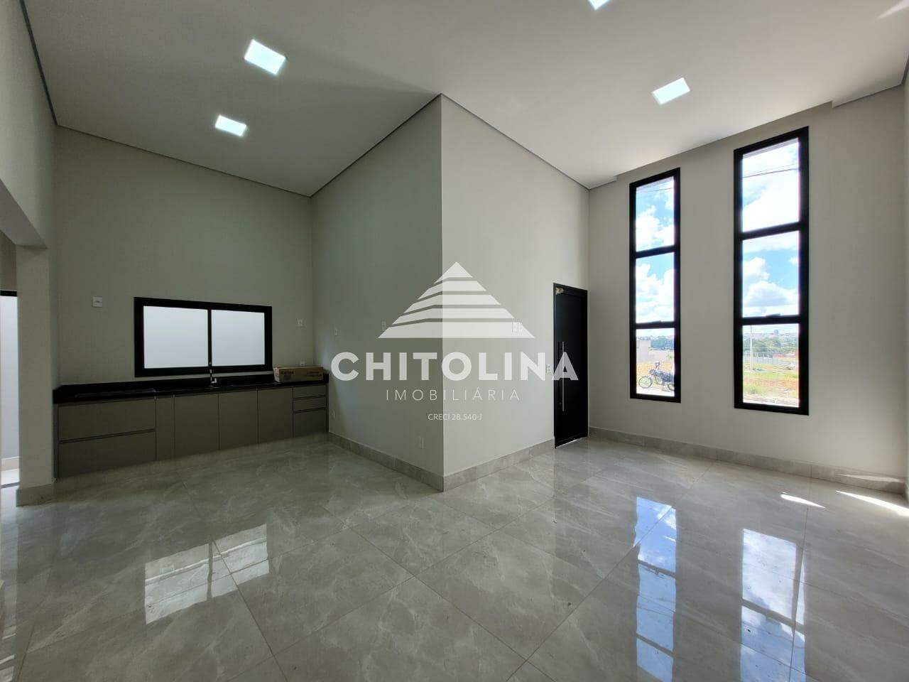 Casa à venda no Residencial Tivolli : 