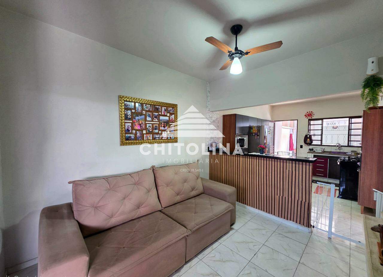 Casa à venda no Cambuí: 