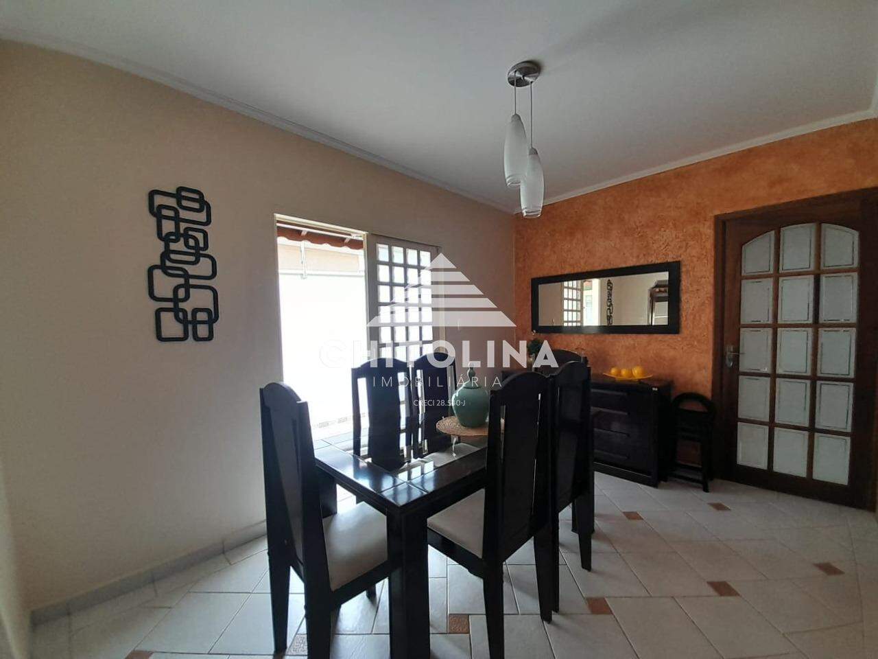 Casa à venda no Jardim Itália: 