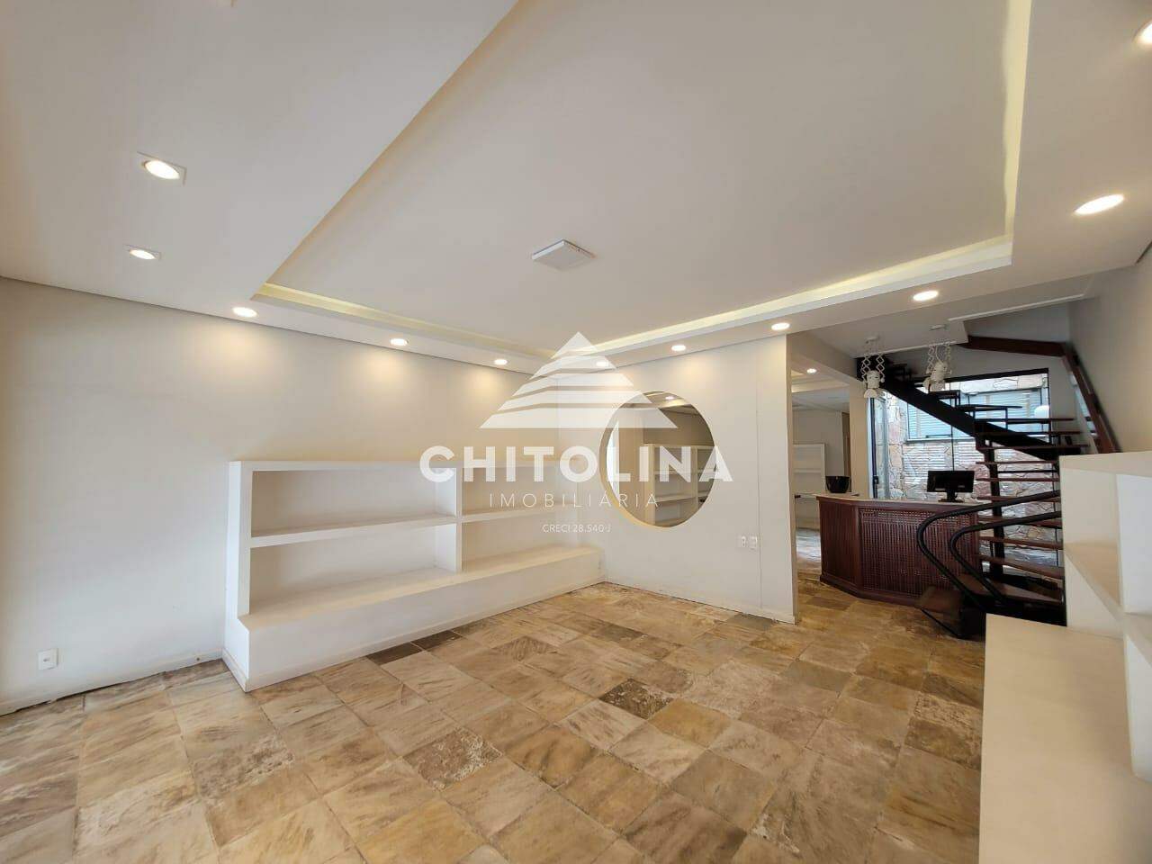 Casa comercial para aluguel no Centro: 